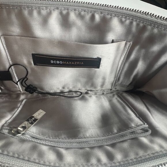 BCBG Trending Elegant Evening Party Clutch Silver Gold Beads Sequins NWOT - Picture 5 of 6